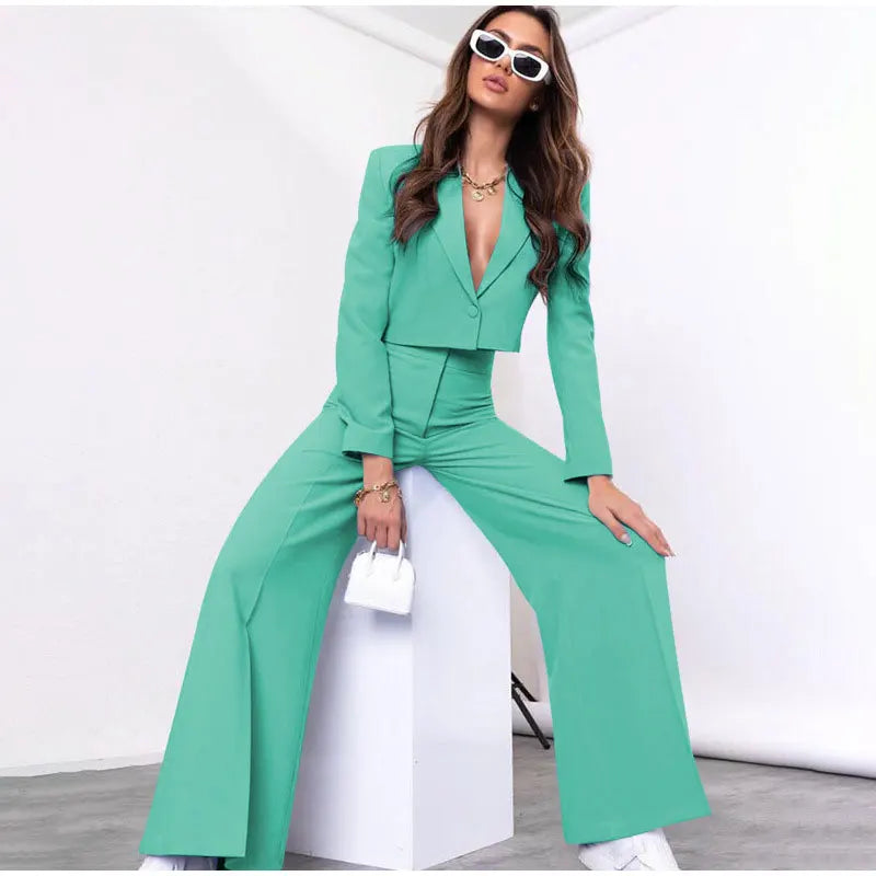 Pia Cropped Blazer agus Pants Suit