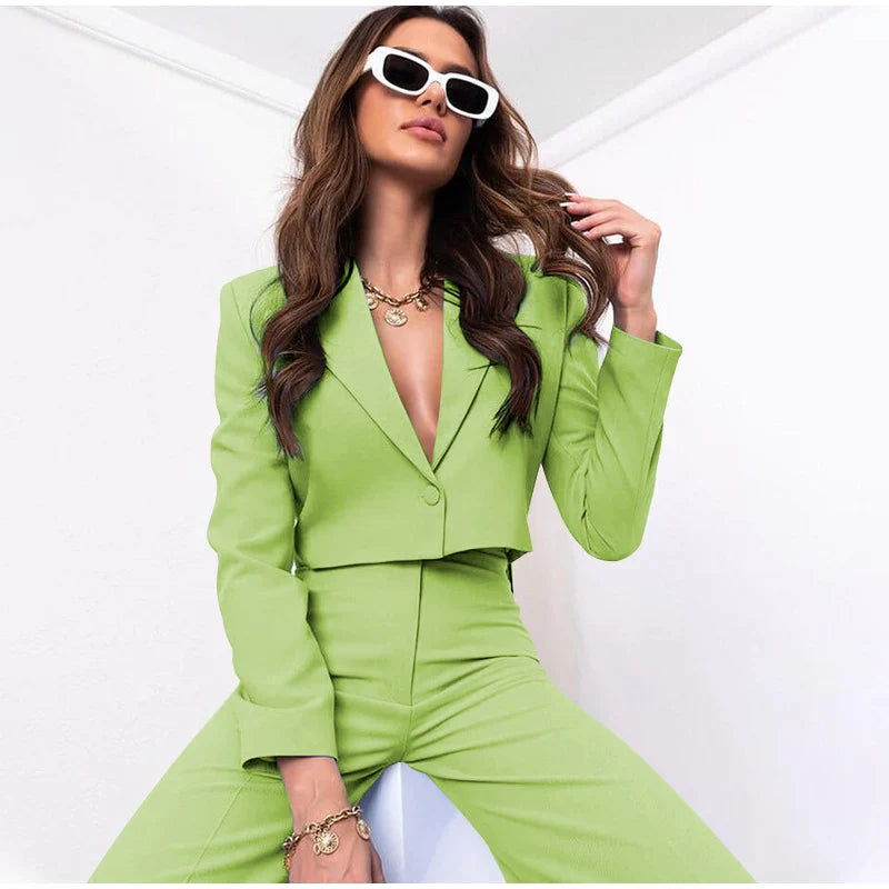 Pia Cropped Blazer agus Pants Suit