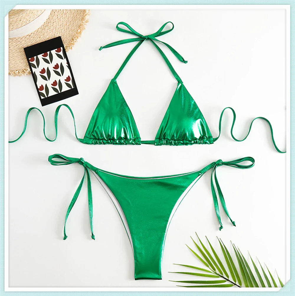 Ensemble bikini triangle métallique à lacets