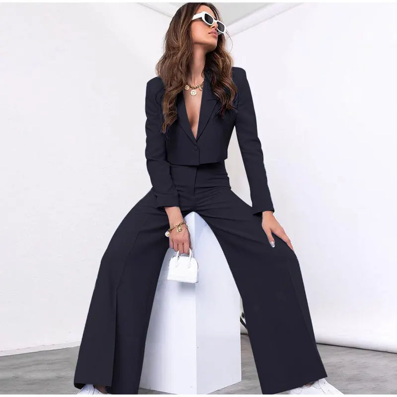 Pia Cropped Blazer agus Pants Suit