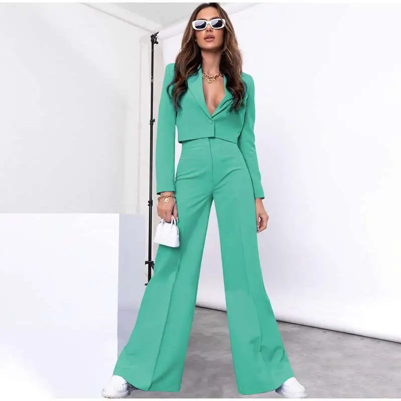 Pia Cropped Blazer agus Pants Suit