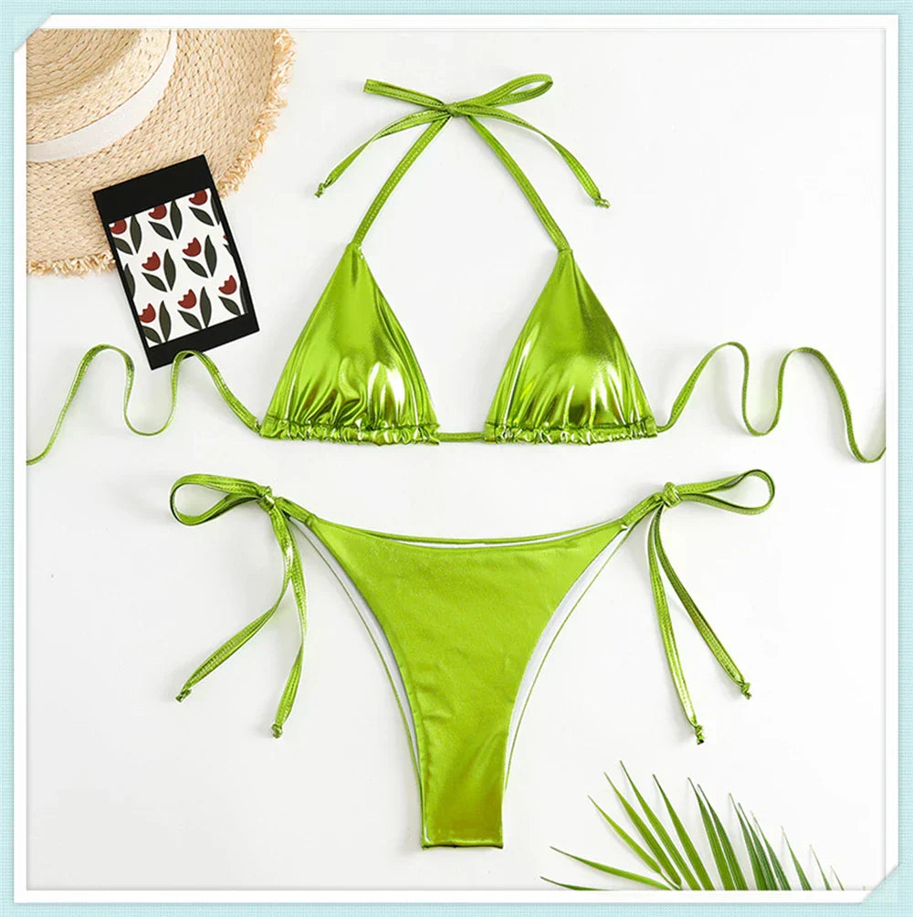 Ensemble bikini triangle métallique à lacets