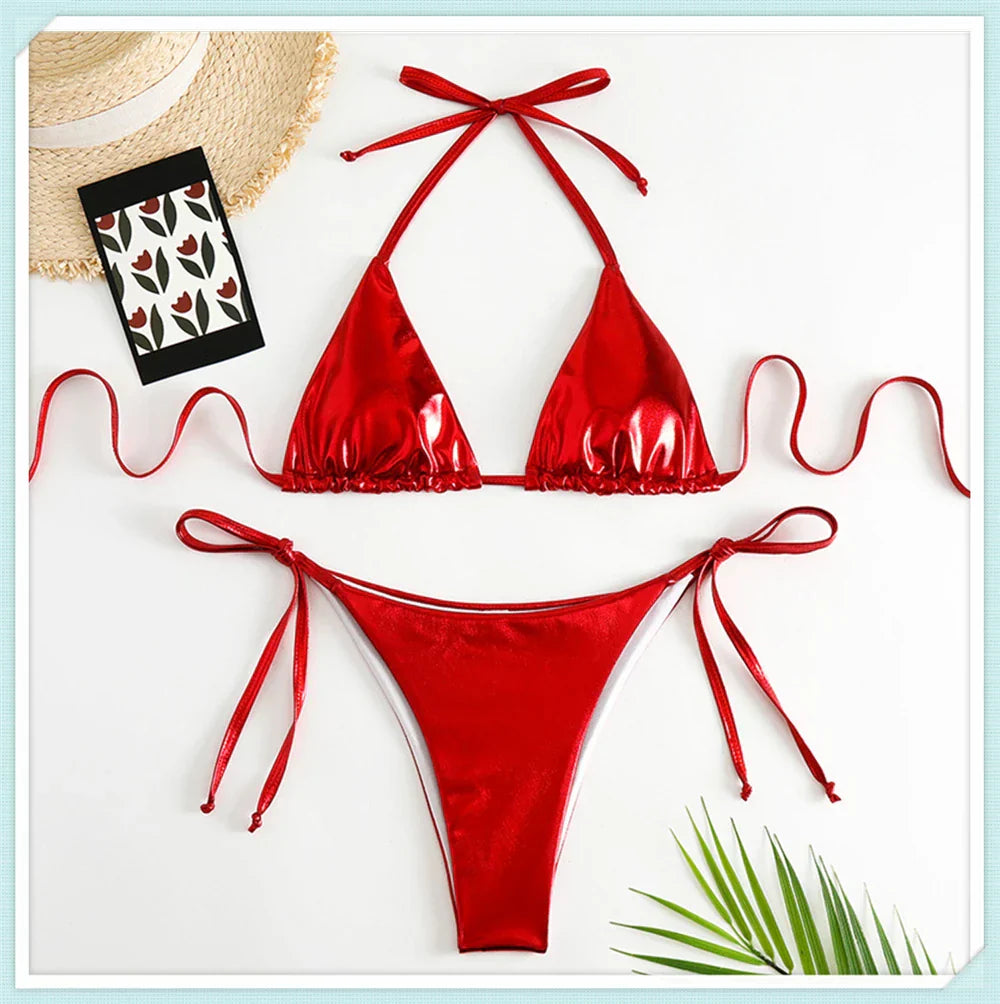 Ensemble bikini triangle métallique à lacets