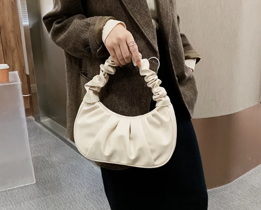 Polly Dumpling Handbag