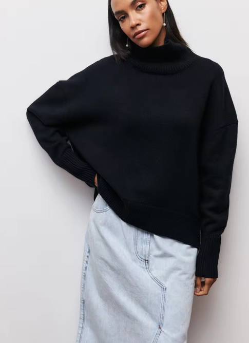 Yanna Turtleneck Knitted Sweater