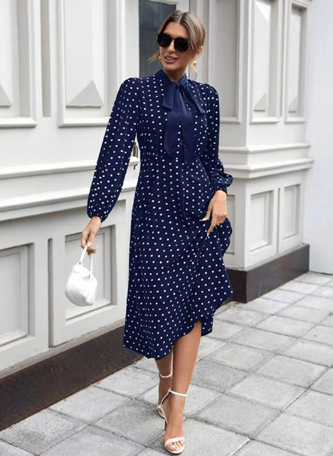 Robe à pois Meghan