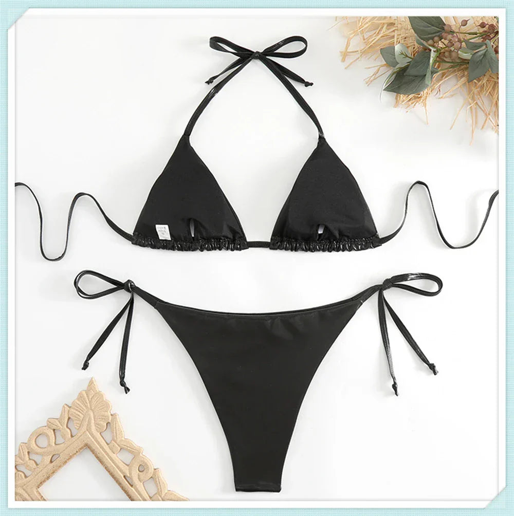 Ensemble bikini triangle métallique à lacets